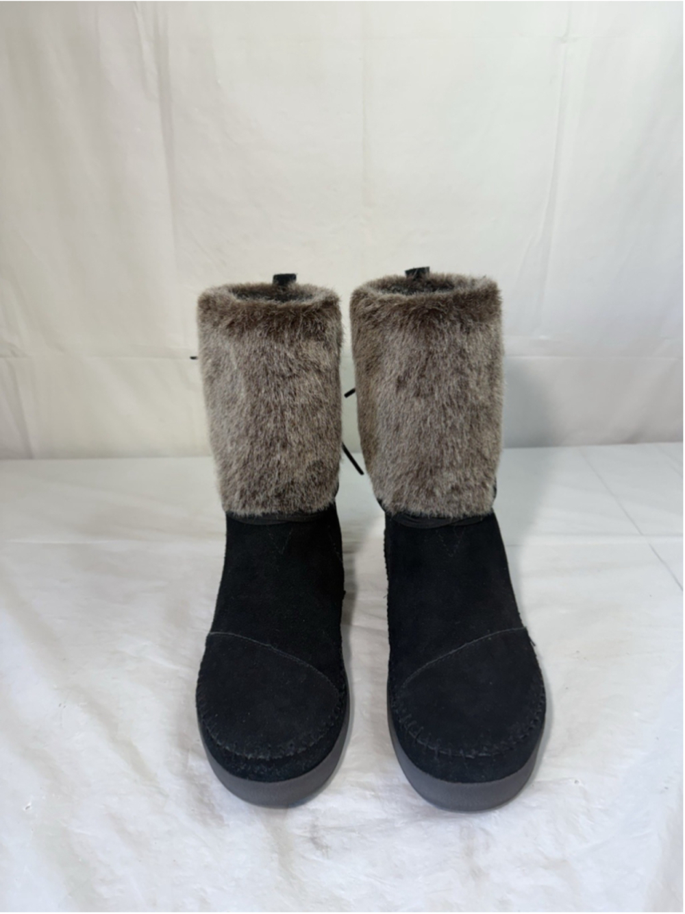 TOMS Faux Fur & Suede Nepal Black Boots Women's Shoes Size 8.5
